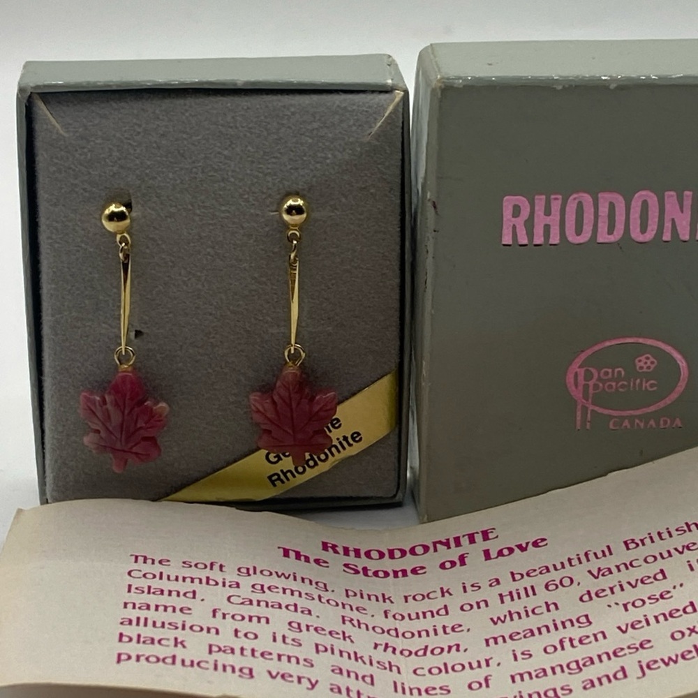 Gold Plated earrings with Carved pink Rhodonite leaves 1.5” - Picture 3 of 8